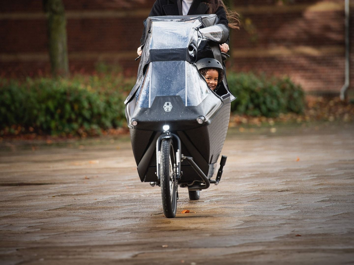 Urban Arrow Family | Raincover Plus